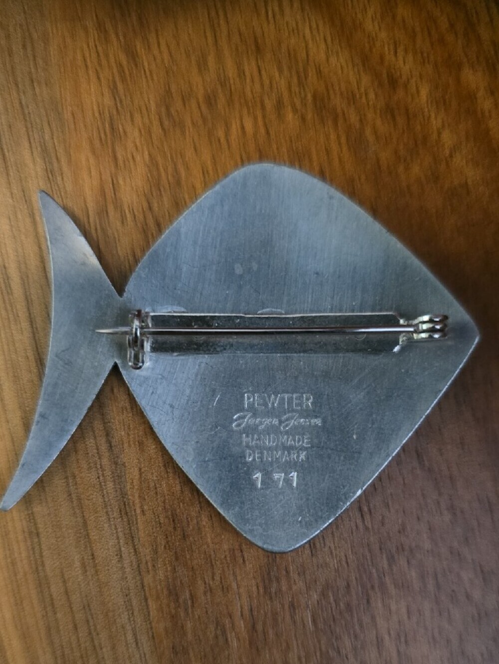 Jorgen Jensen Mid Century Pewter Fish Brooch - Picture 2 of 3